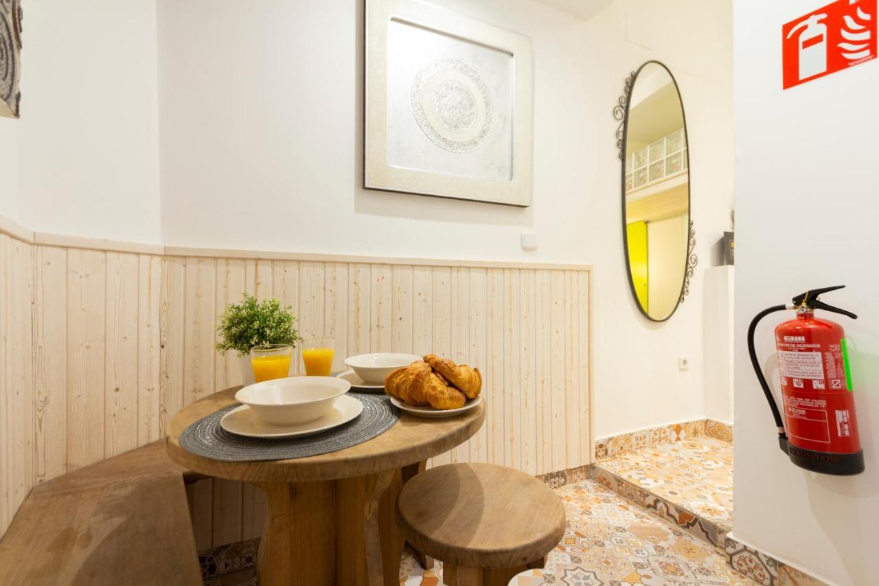 Almaden Apartamento Madrid Exterior foto